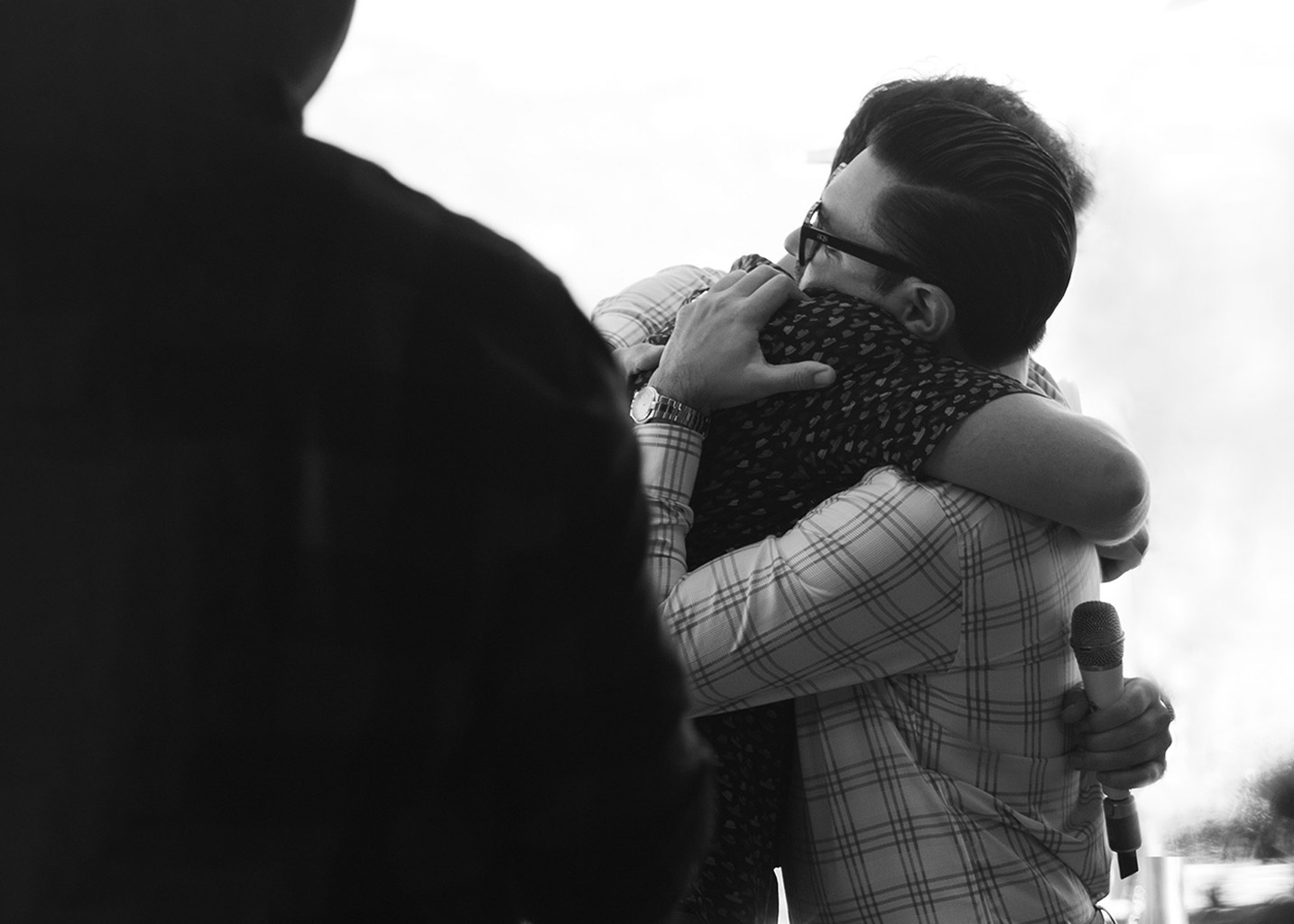 FH26_1434x1024-GalaHugv2