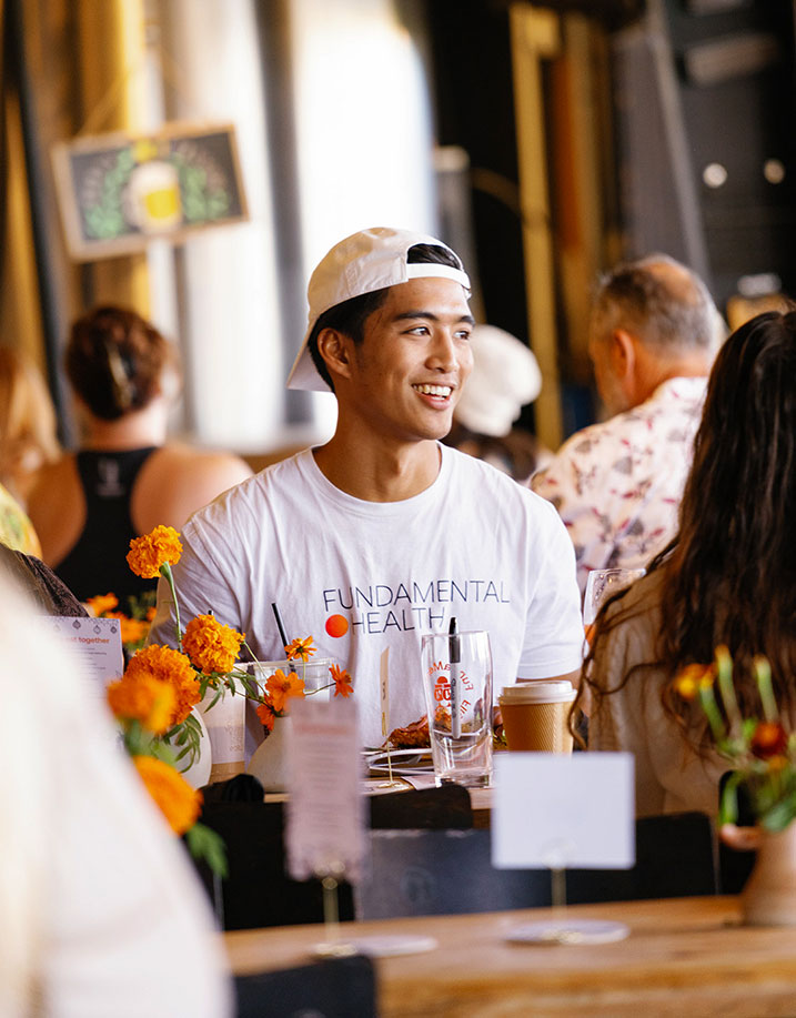 FH26_2X-717×917-GalaMike