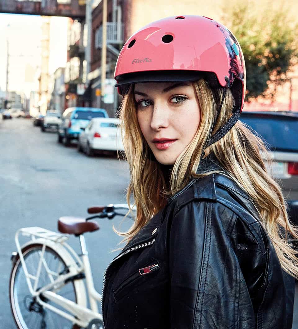 2026-kait-comunale-960×1060-projects-electra-orbit-photo-cat-eyes-helmet 2026-kait-comunale-960×1060-projects-electra-orbit-photo-cat-eyes-helmet
